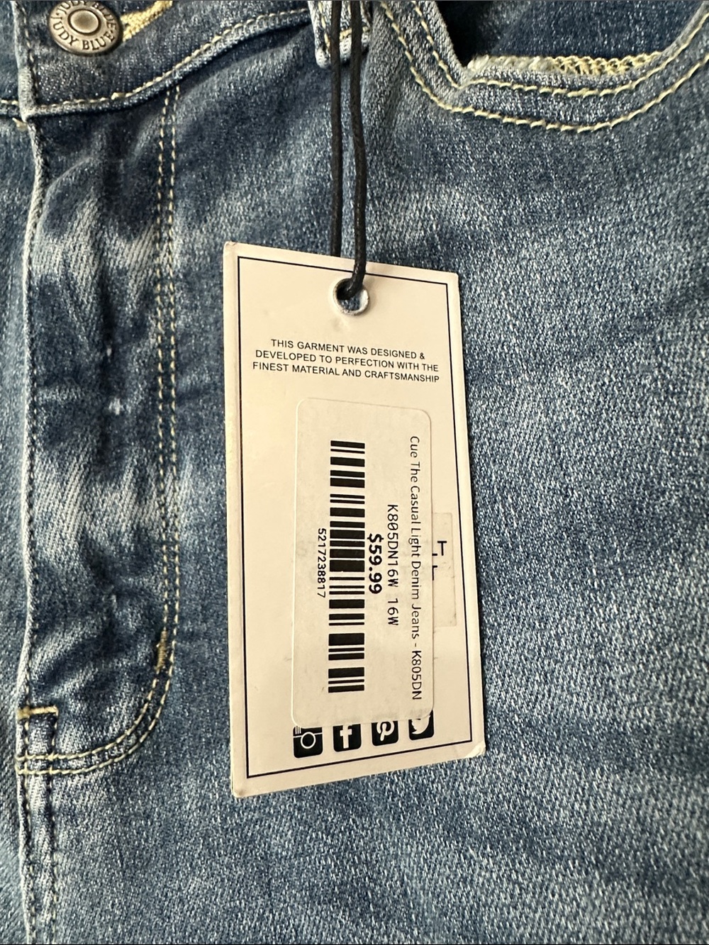 Judy Blue Boot Cut Jeans - Picture 3 of 5